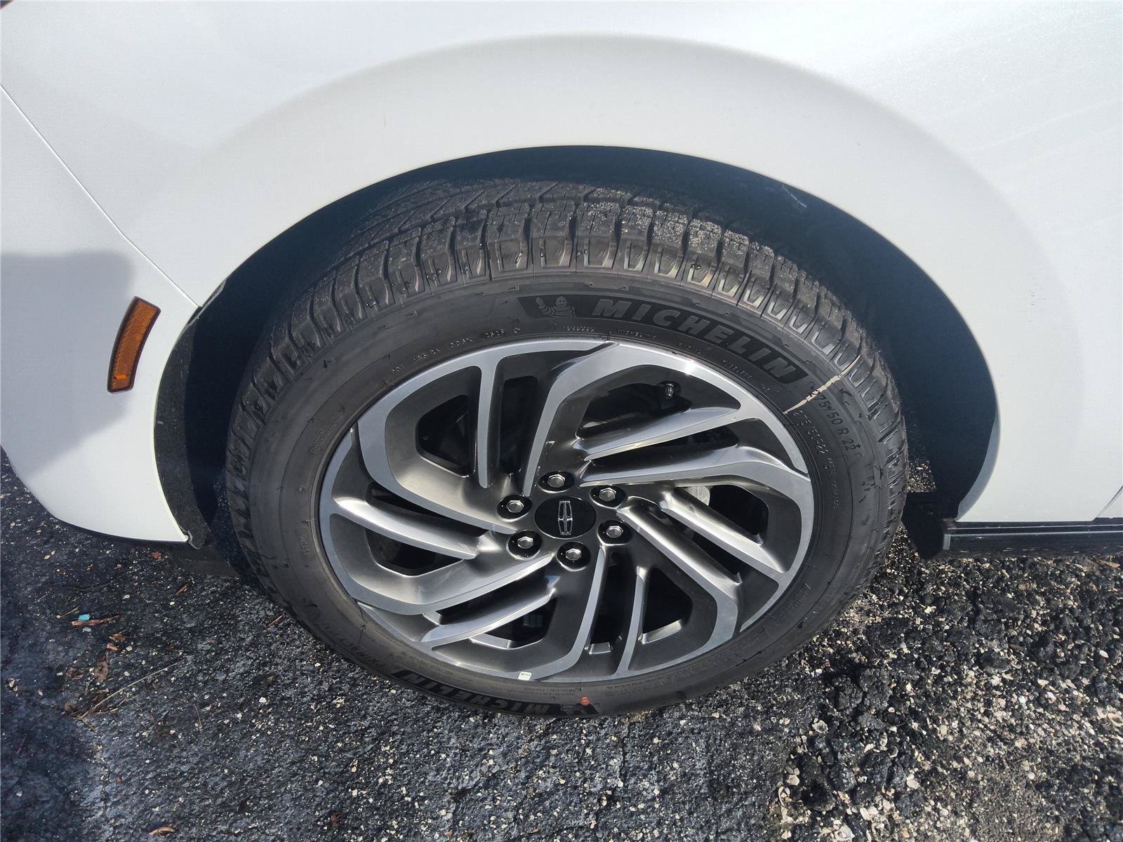 New 2027 Lincoln Navigator Reserve AWD/4WD image 10