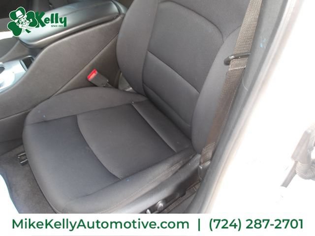 Used 2021 Chevrolet Malibu LT FWD image 13
