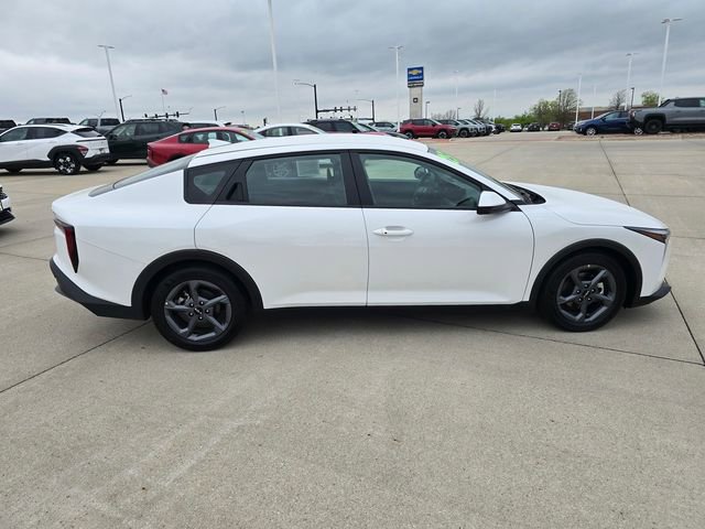Used 2025 Kia K4 LXS FWD image 15