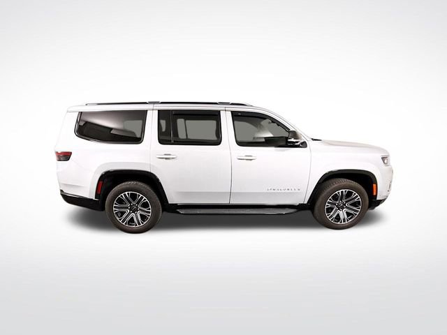 Used 2025 Jeep Wagoneer 4WD w/ Convenience Group I image 8