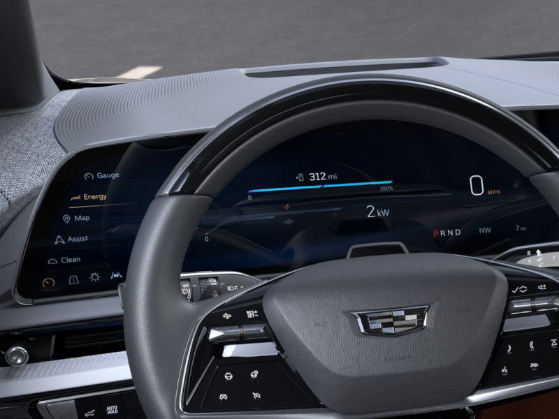 New 2026 Cadillac Optiq Luxury 2 image 18
