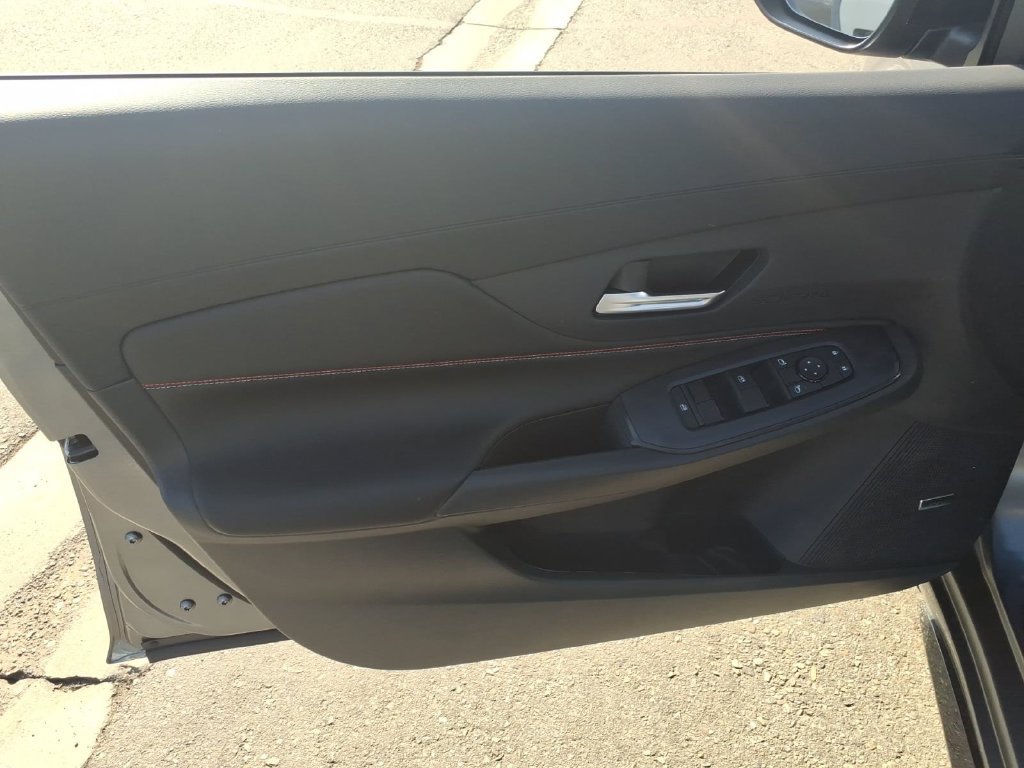 New 2026 Nissan Sentra SR w/ SR Premium Package FWD image 10