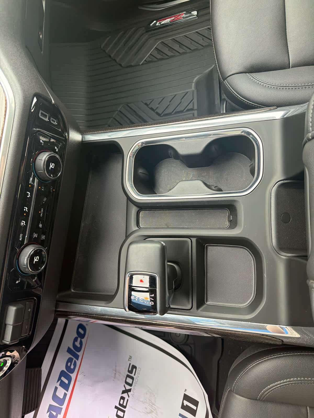 Used 2026 Chevrolet Silverado 1500 LT Trail Boss w/ LT Trail Boss Premium Package AWD/4WD image 19