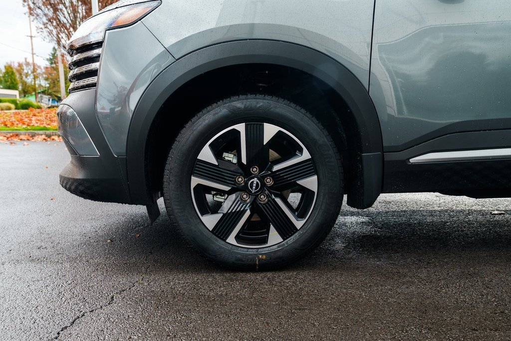 New 2026 Nissan Kicks SV image 7