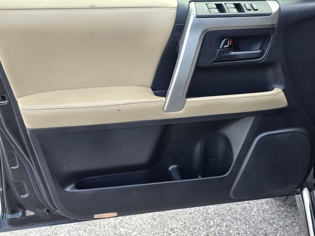 Used 2013 Toyota 4Runner SR5 w/ Premium Pkg RWD image 32