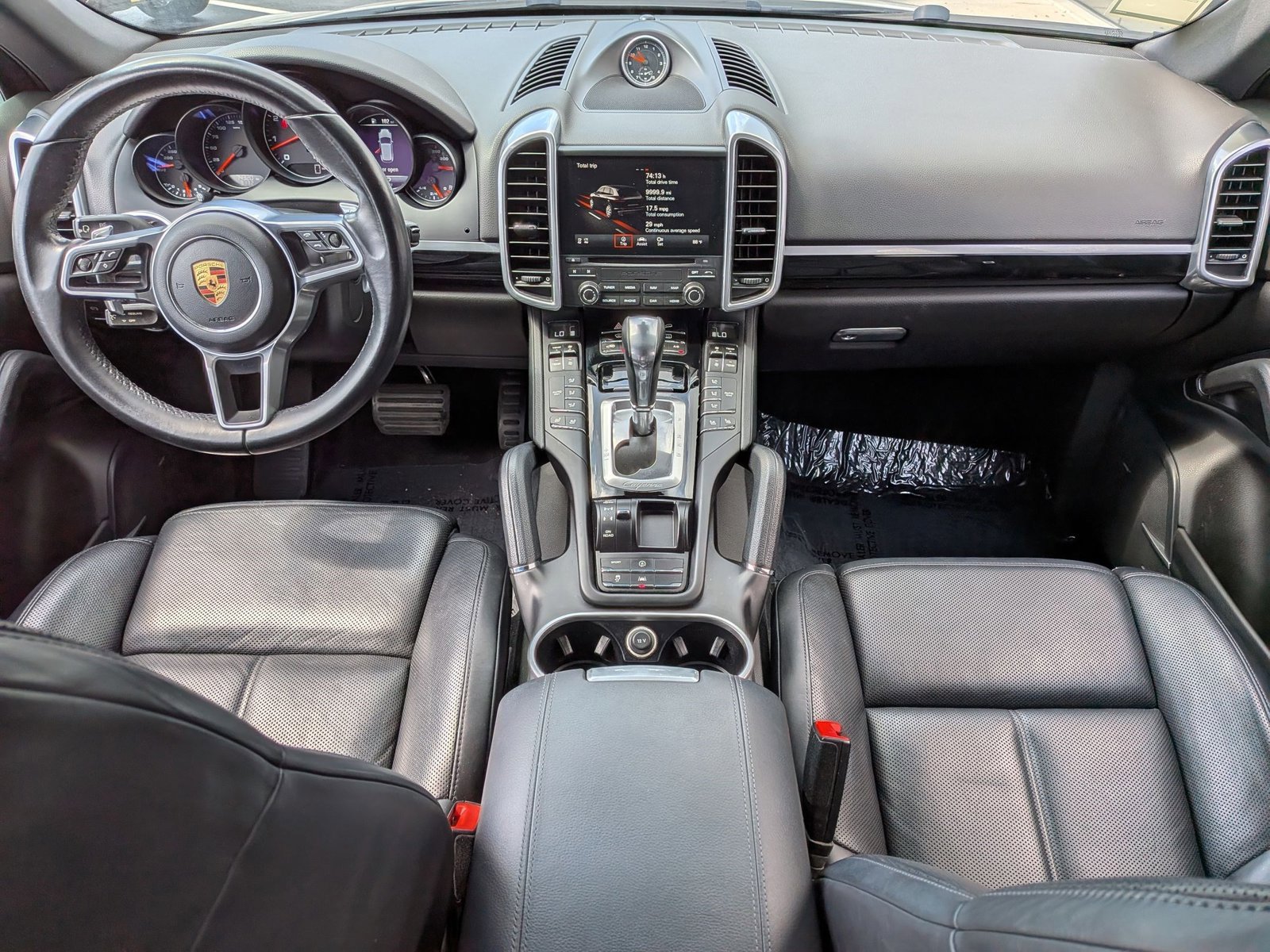 Used 2017 Porsche Cayenne Platinum Edition AWD/4WD image 24