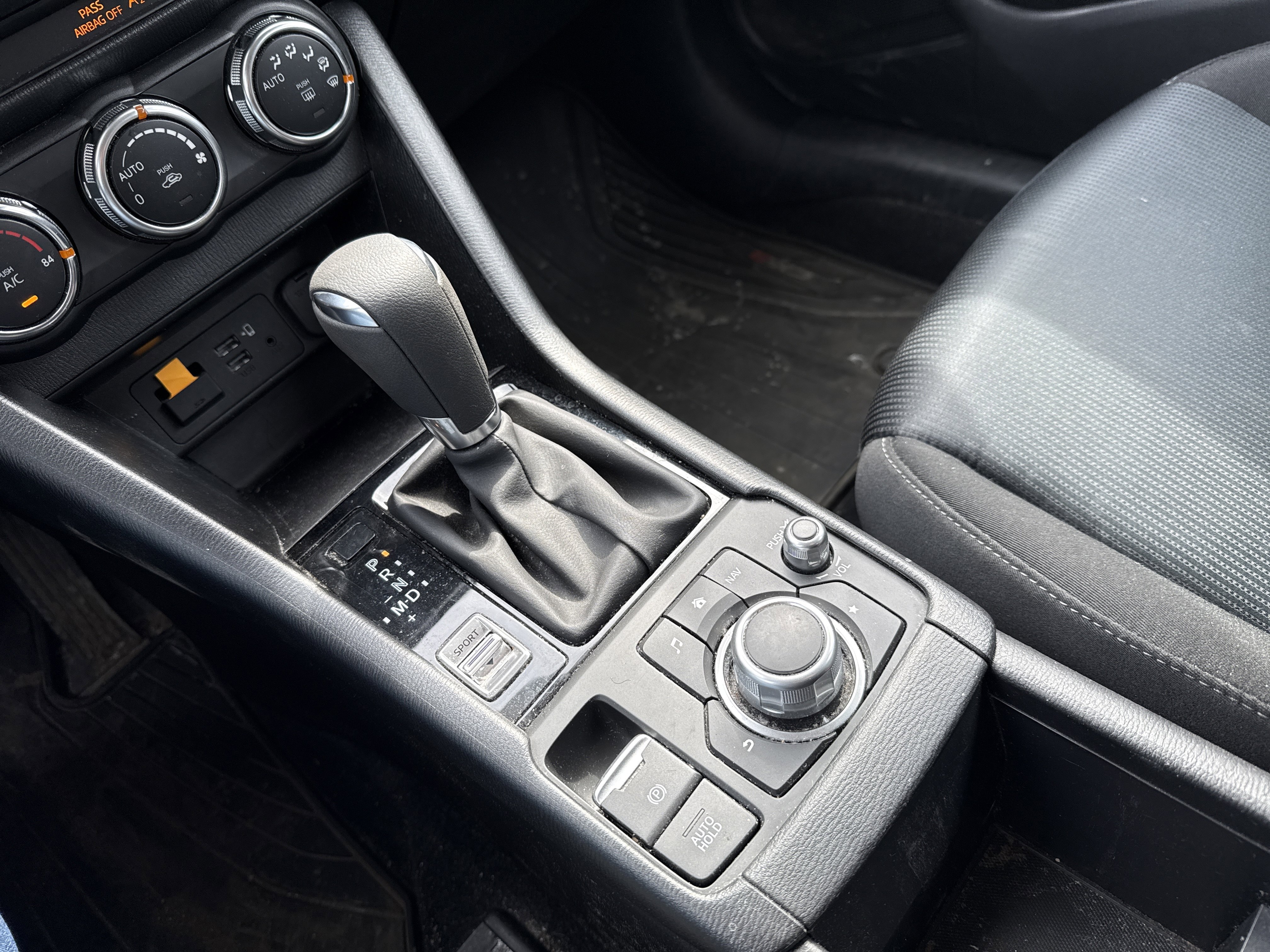 Used 2021 MAZDA CX-3 Sport image 23