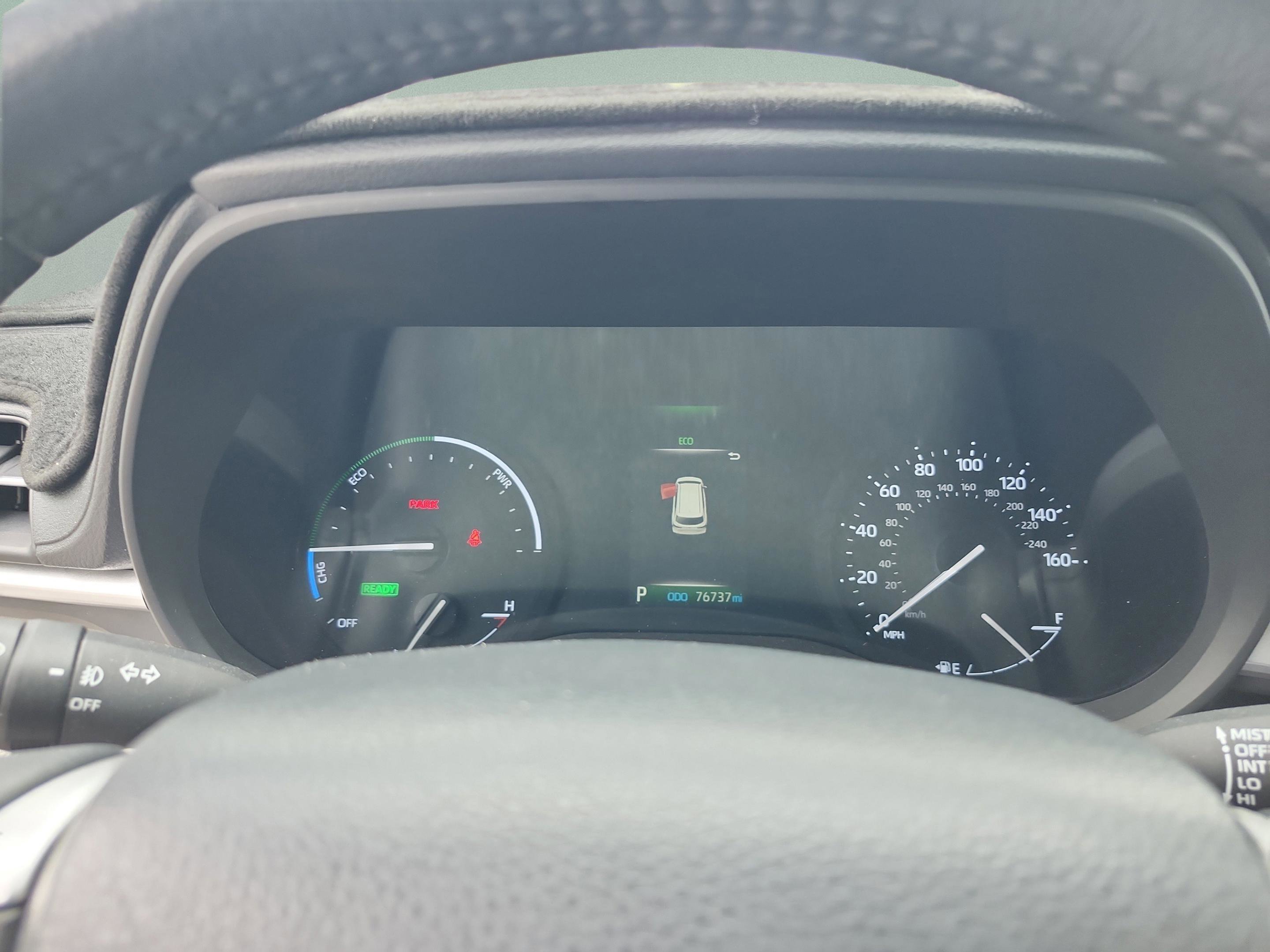 Used 2023 Toyota Sienna XLE image 11