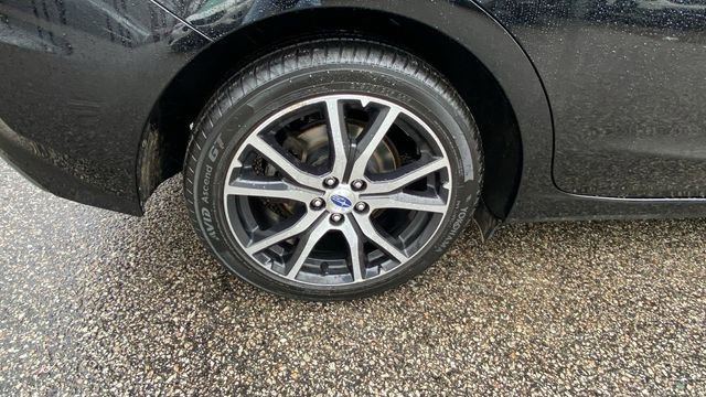 Used 2017 Subaru Impreza 2.0i Limited image 11