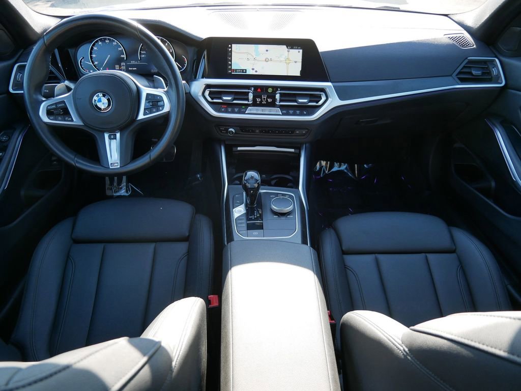 Used 2020 BMW 330i xDrive Sedan w/ M Sport Package AWD/4WD image 14