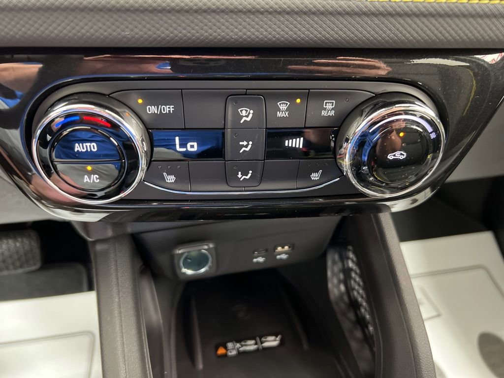 New 2025 Chevrolet TrailBlazer ACTIV w/ Convenience Package image 32