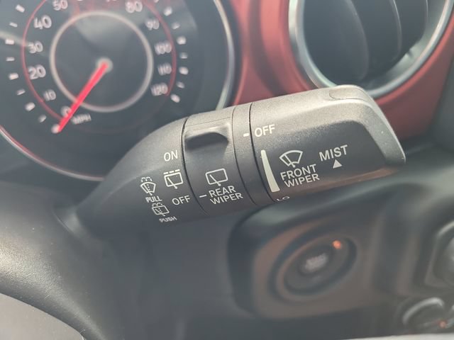 Used 2021 Jeep Wrangler Rubicon AWD/4WD image 28