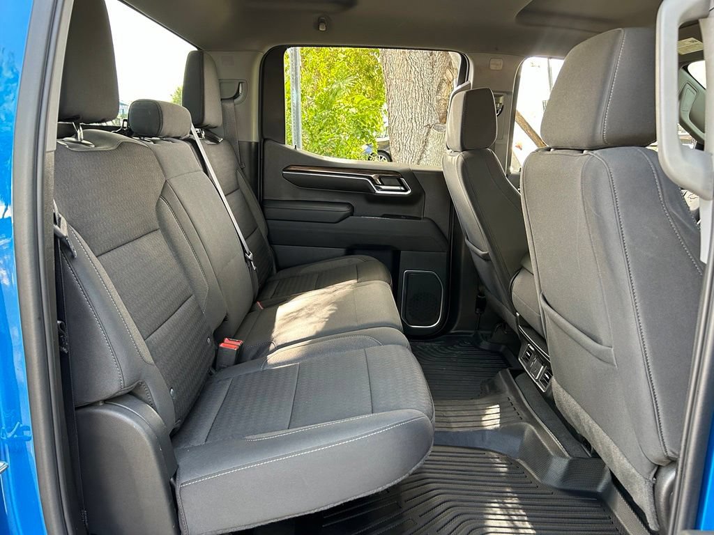Used 2022 Chevrolet Silverado 1500 LT RWD image 44