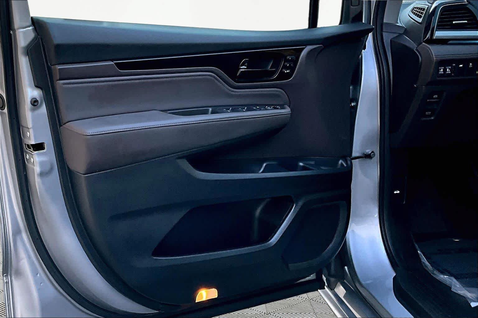 Used 2022 Honda Odyssey Touring image 21