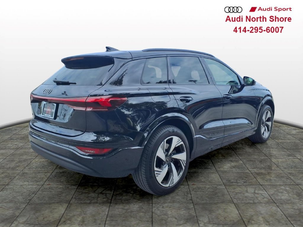 Certified 2025 Audi Q6 e-tron Premium Plus w/ Premium Plus AWD/4WD image 2