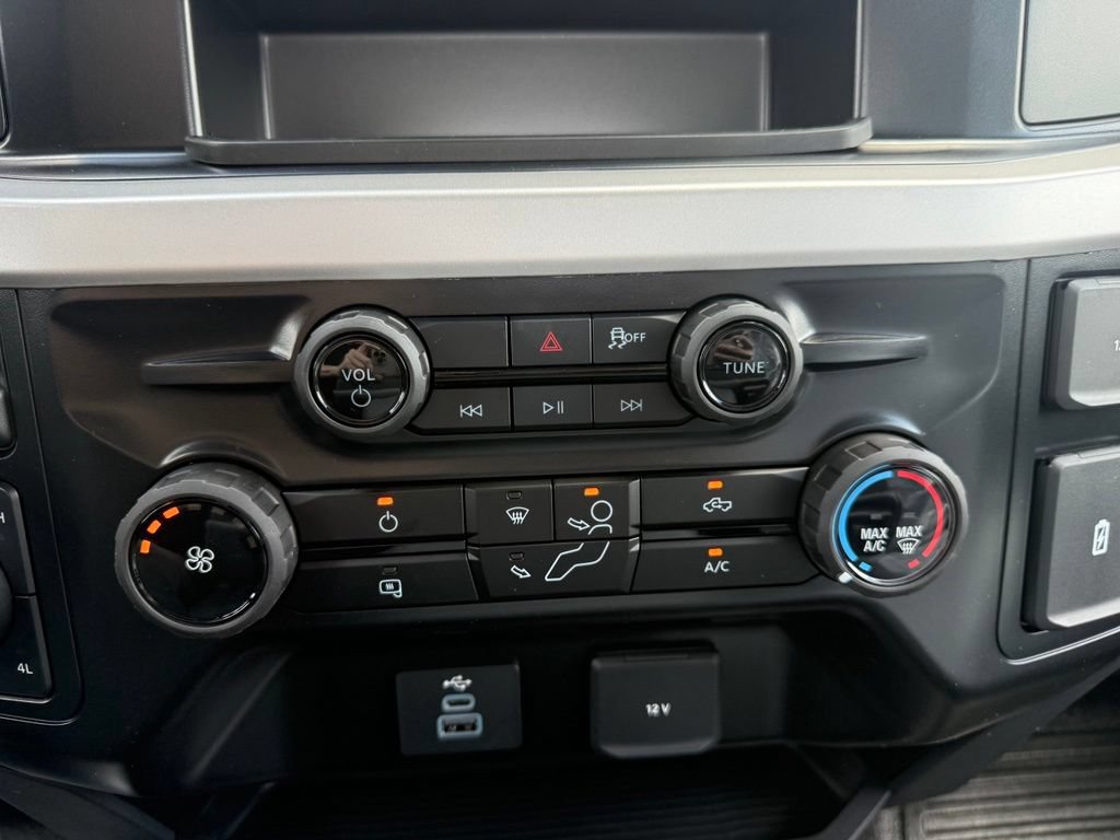 New 2026 Ford F250 XL AWD/4WD image 27