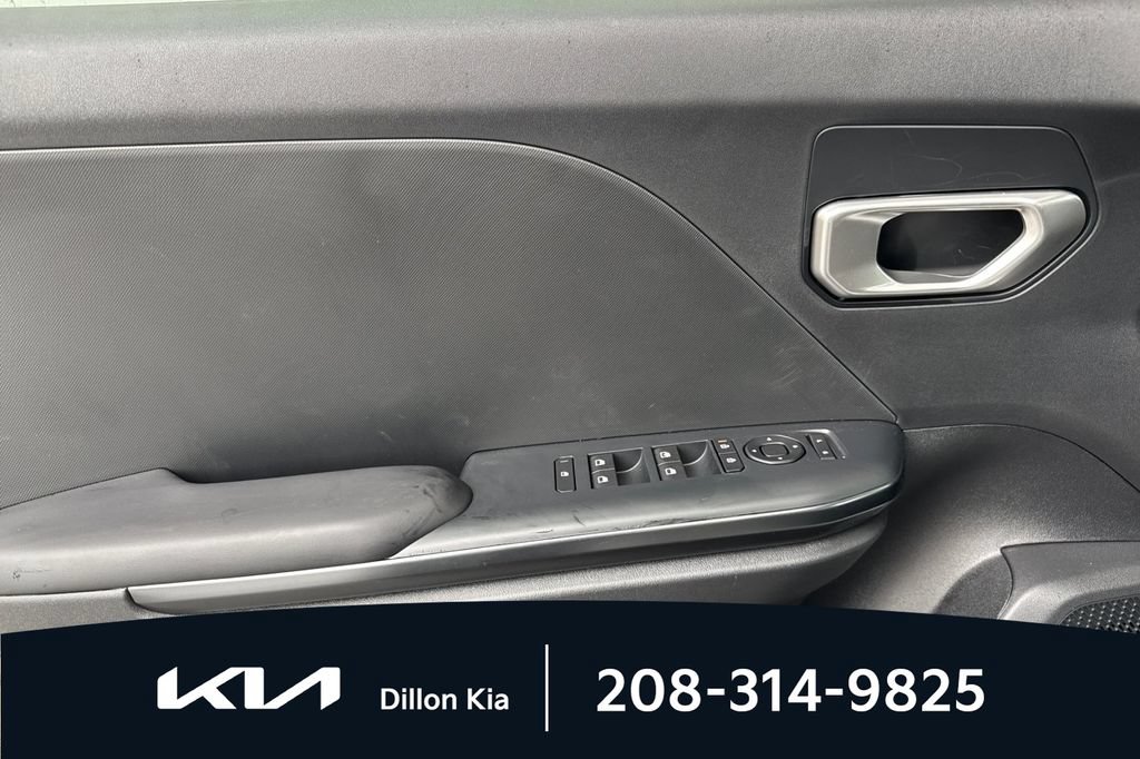 New 2026 Kia K4 FWD image 13