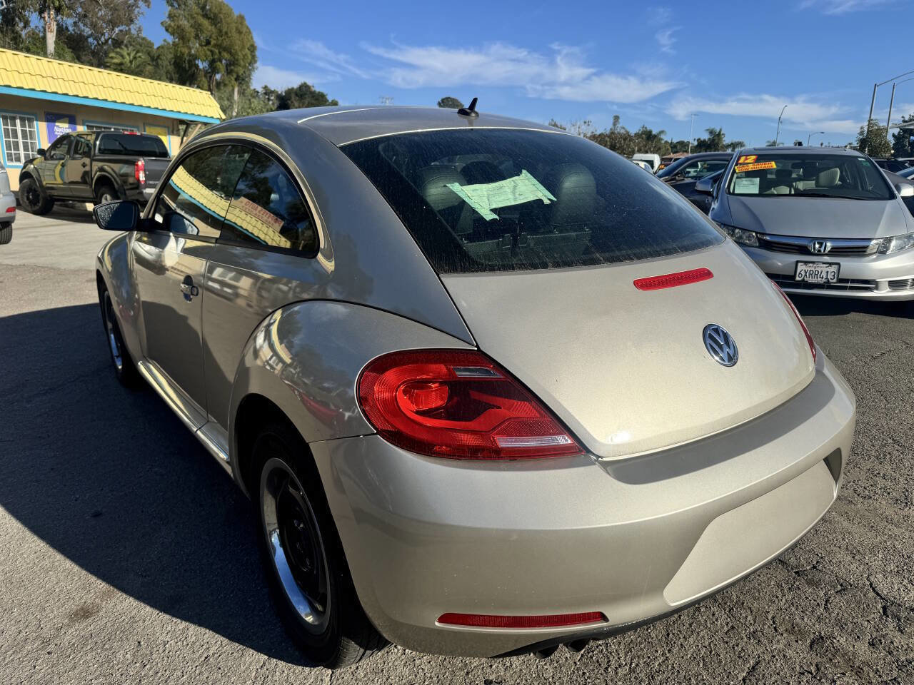 Used 2013 Volkswagen Beetle 2.5 image 4