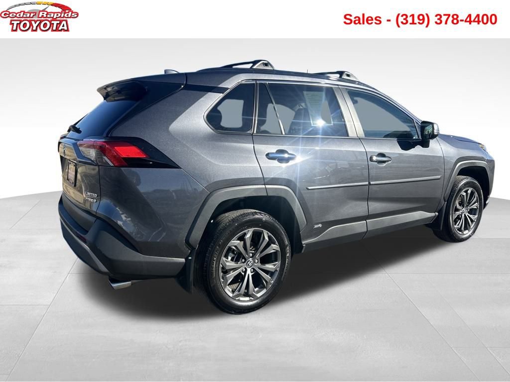 Used 2023 Toyota RAV4 Limited image 5
