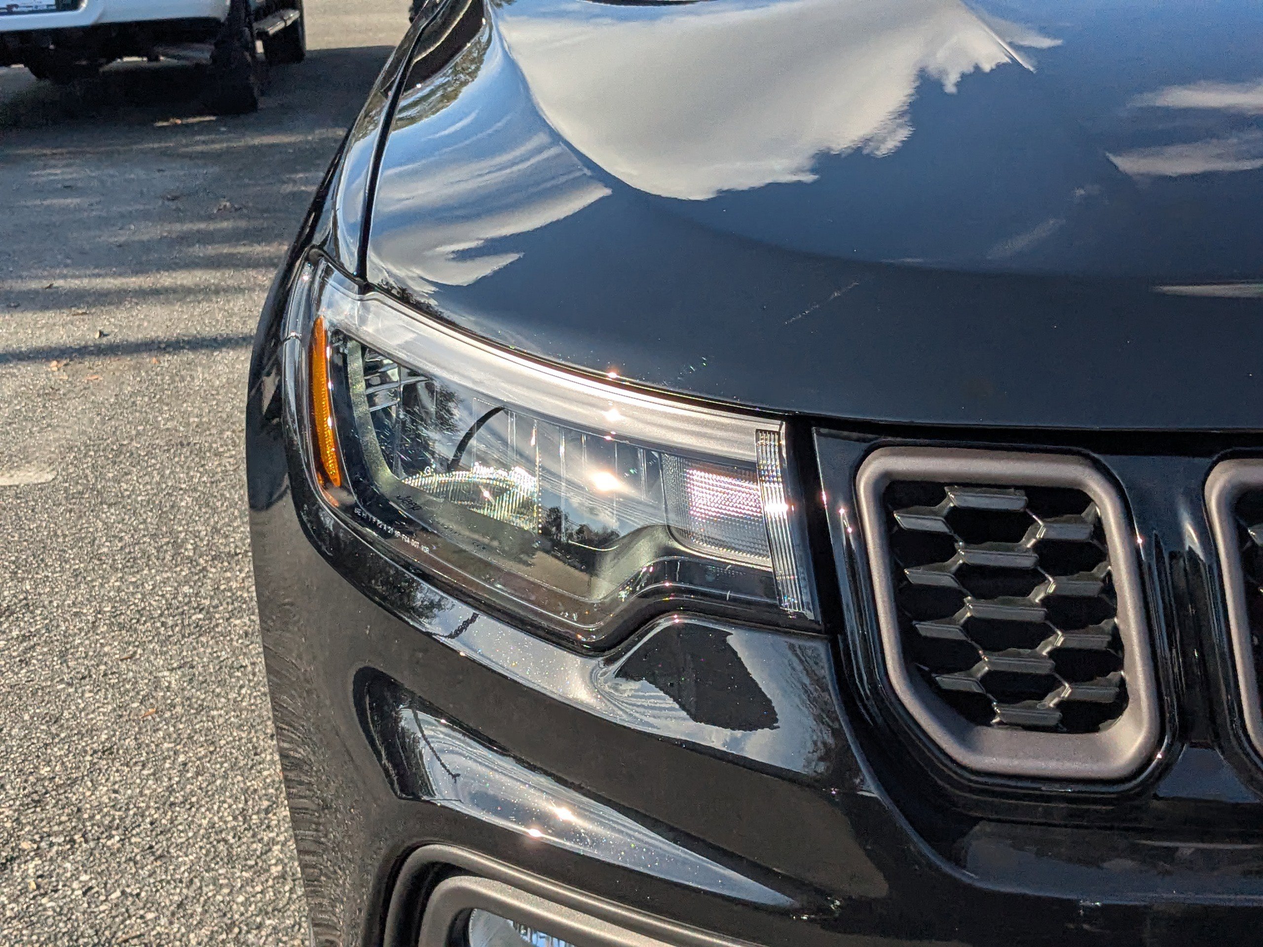 New 2026 Jeep Compass Latitude image 9