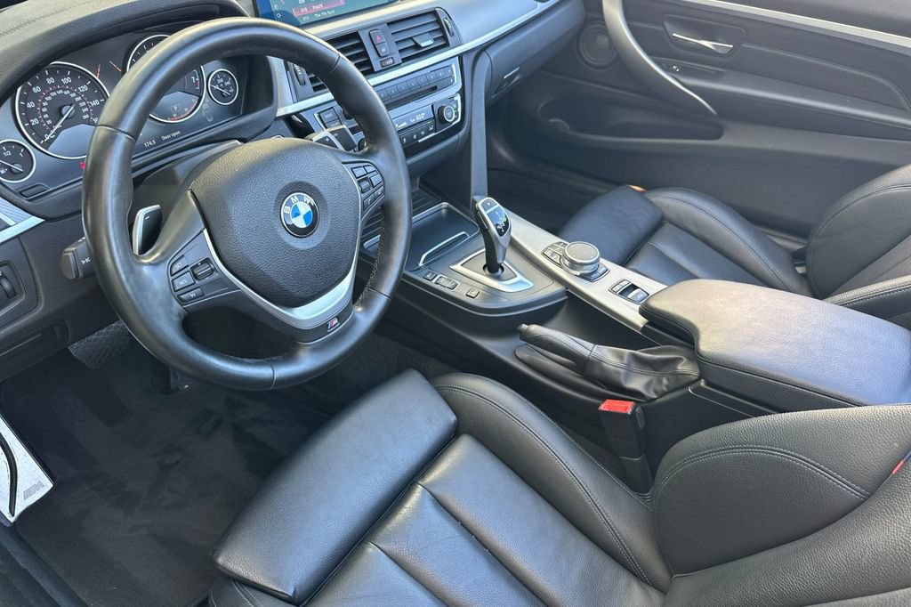 Used 2020 BMW 440i Convertible w/ M Sport Package RWD image 10