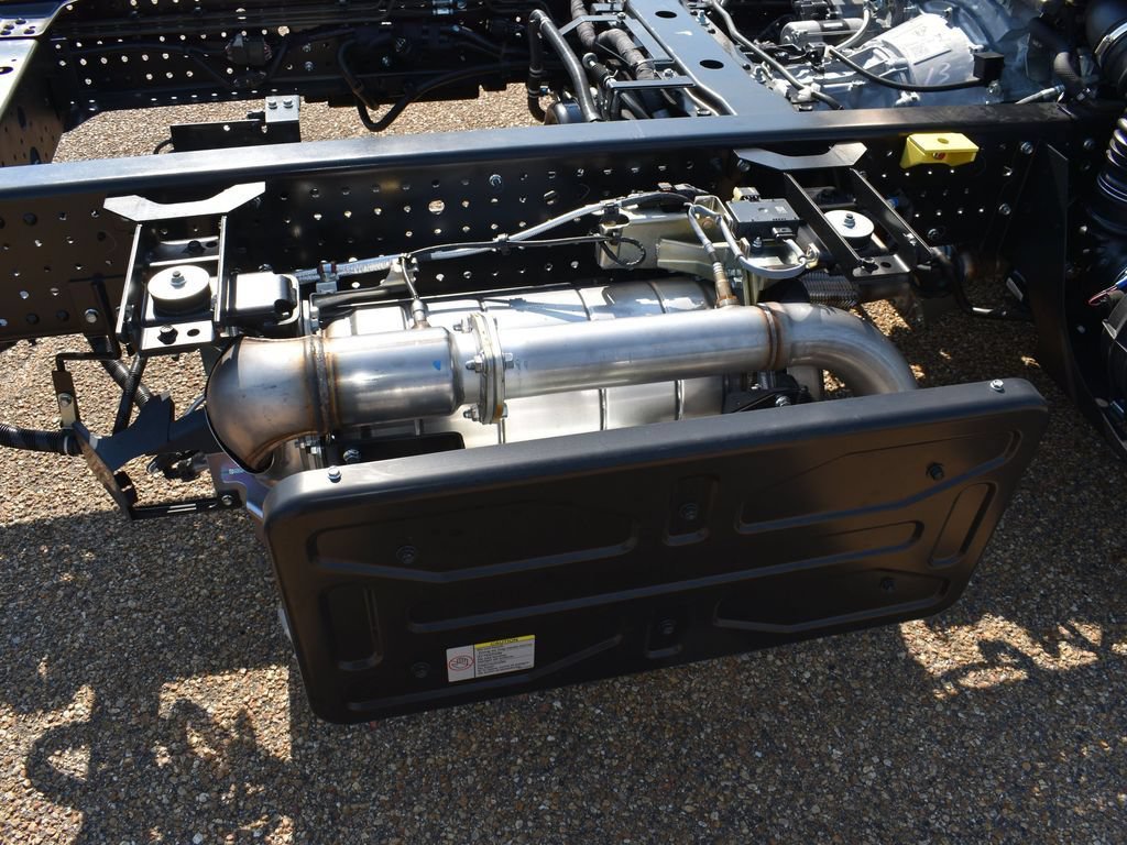 New 2025 Chevrolet Low Cab Forward 5500 XD RWD image 15