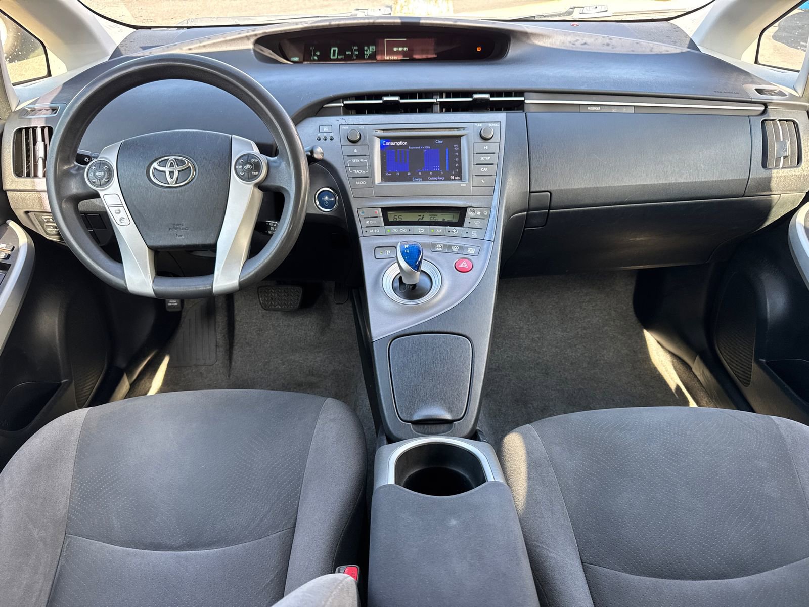 Used 2014 Toyota Prius Two FWD image 12