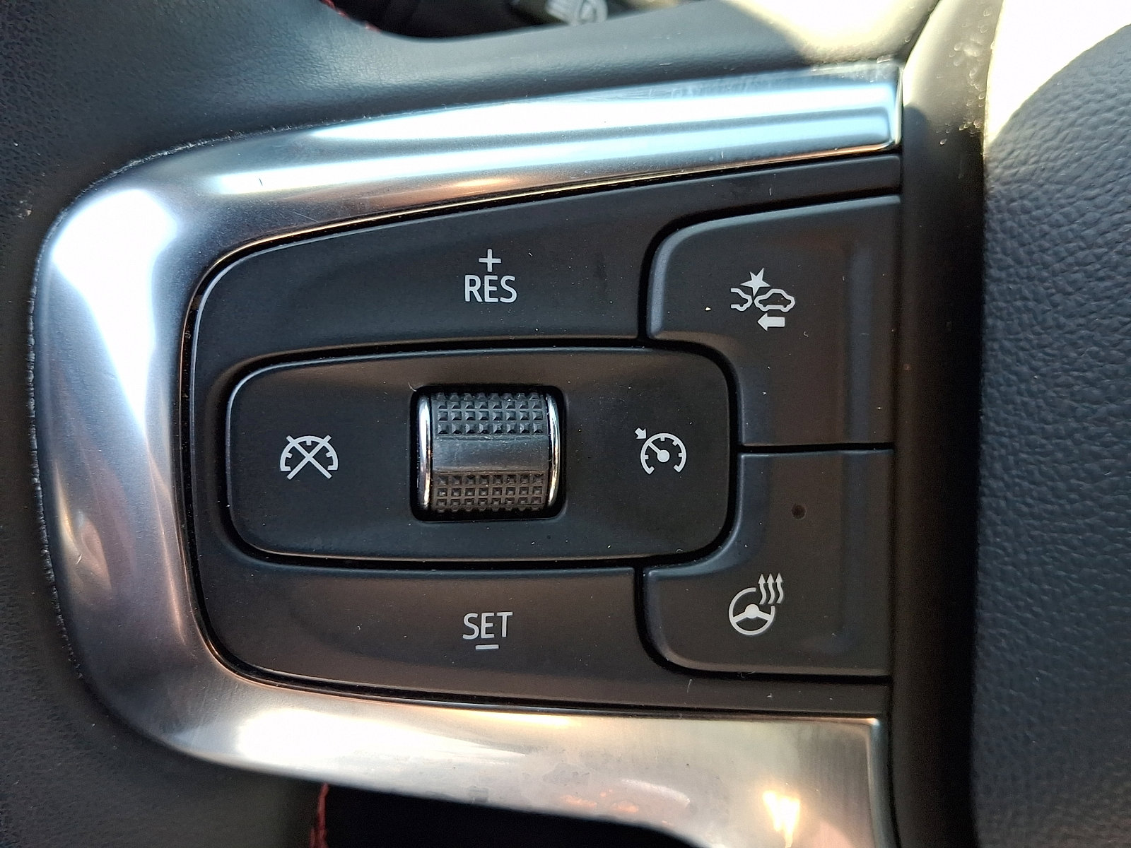 Certified 2025 Chevrolet Blazer RS w/ Driver Confidence II Package AWD/4WD image 23