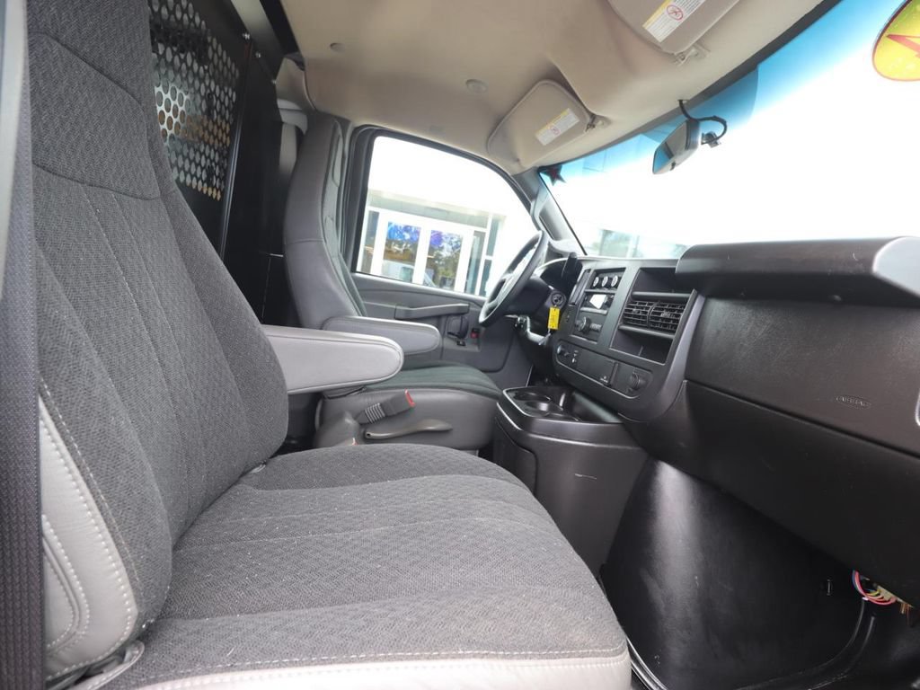 Used 2024 Chevrolet Express 2500 w/ Driver Convenience Package RWD image 9