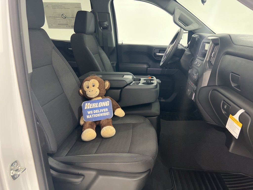 New 2026 Chevrolet Silverado 1500 Custom w/ Turbomax Blackout Package image 24