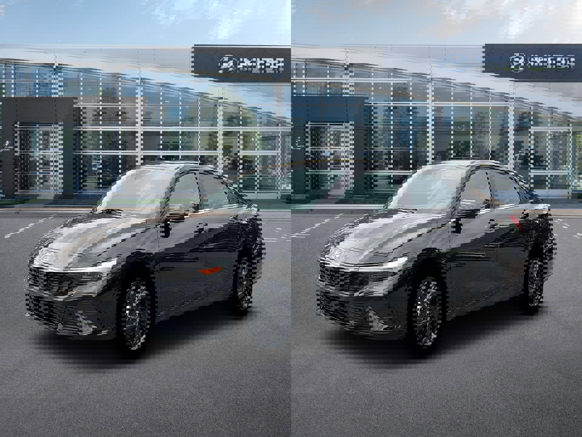 New 2026 Hyundai Elantra SEL Sport Premium image 2