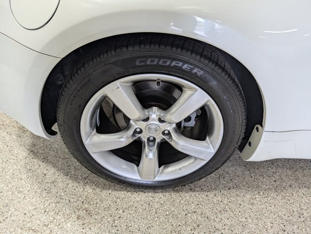 Used 2006 Nissan 350Z Enthusiast w/ (K96) Aerodynamics Pkg RWD image 11