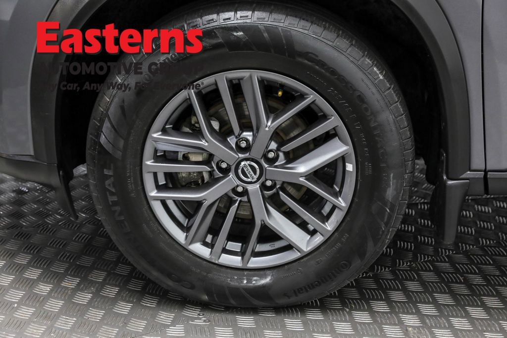 Used 2021 Nissan Rogue S image 32