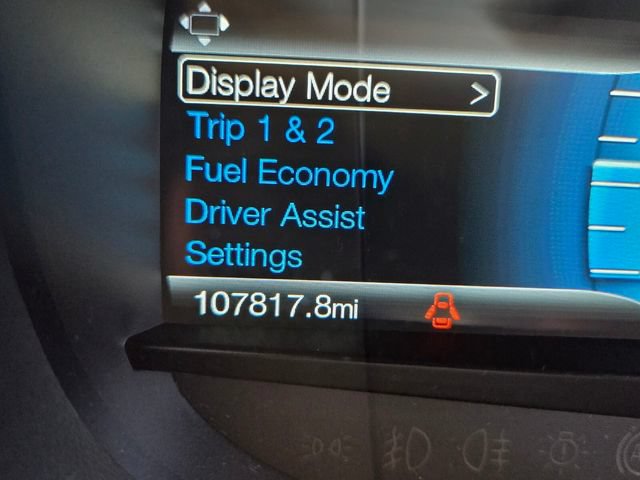 Used 2018 Ford Edge Titanium w/ Technology Package FWD image 31