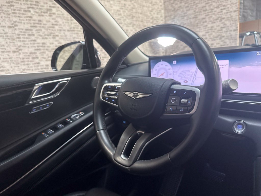 Used 2025 Genesis GV80 2.5T Standard AWD/4WD image 18
