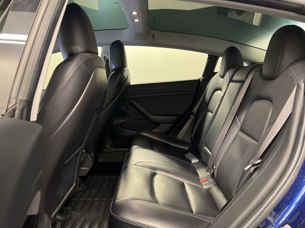 Used 2018 Tesla Model 3 Long Range image 23