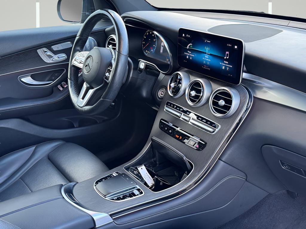Used 2021 Mercedes-Benz GLC 300 4MATIC image 6