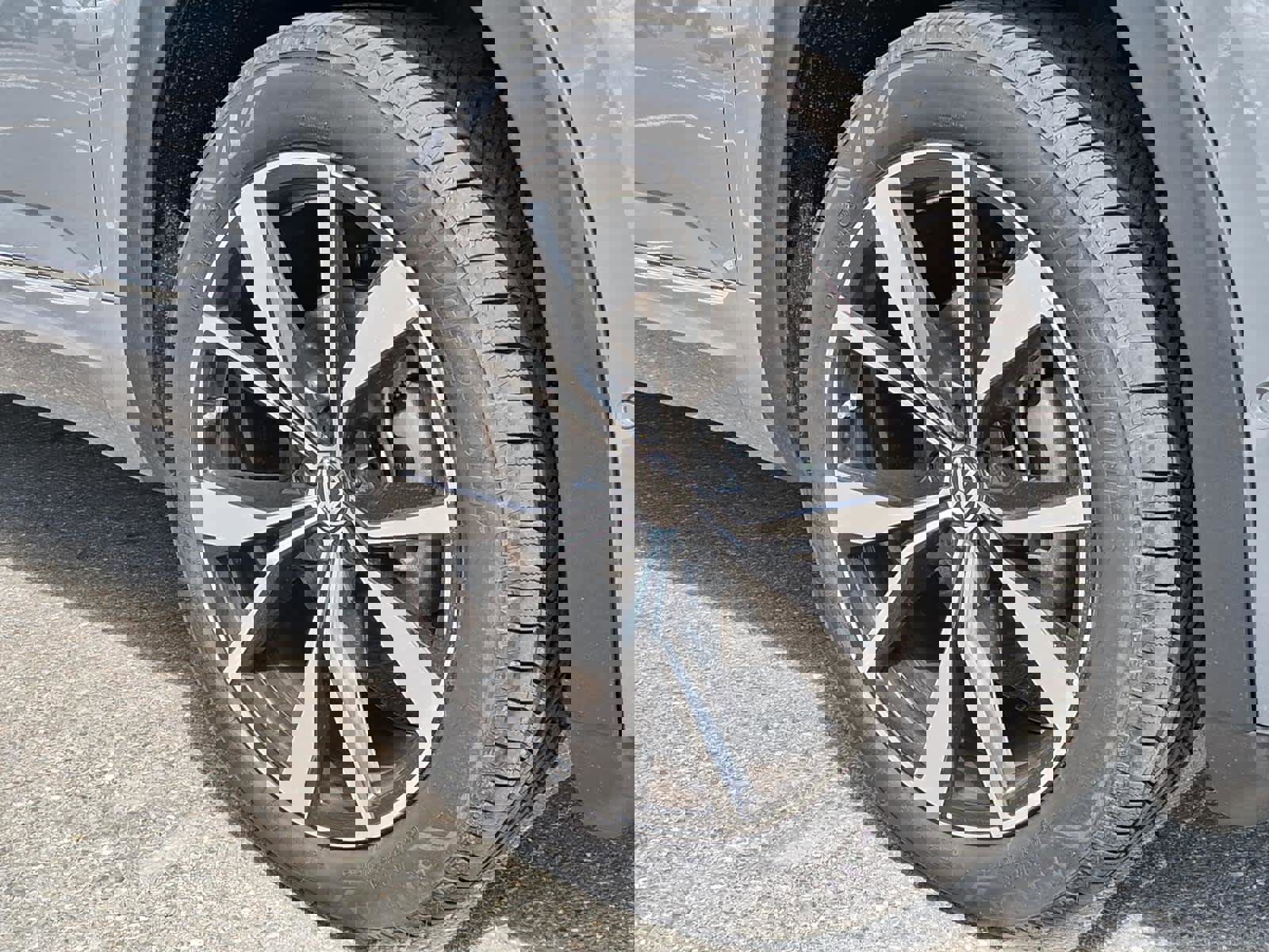 New 2026 Volkswagen Atlas SEL Premium R-Line image 4