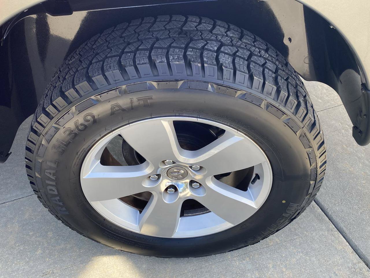 Used 2012 RAM 1500 Big Horn w/ Luxury Group AWD/4WD image 10