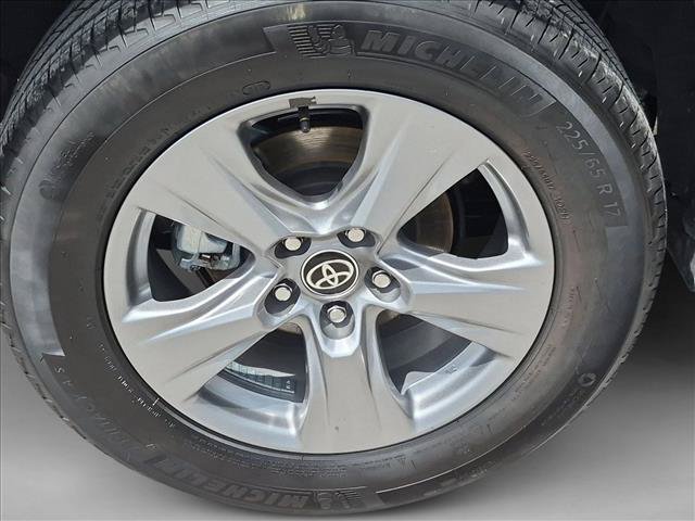 Used 2024 Toyota RAV4 XLE w/ Convenience Package AWD/4WD image 22