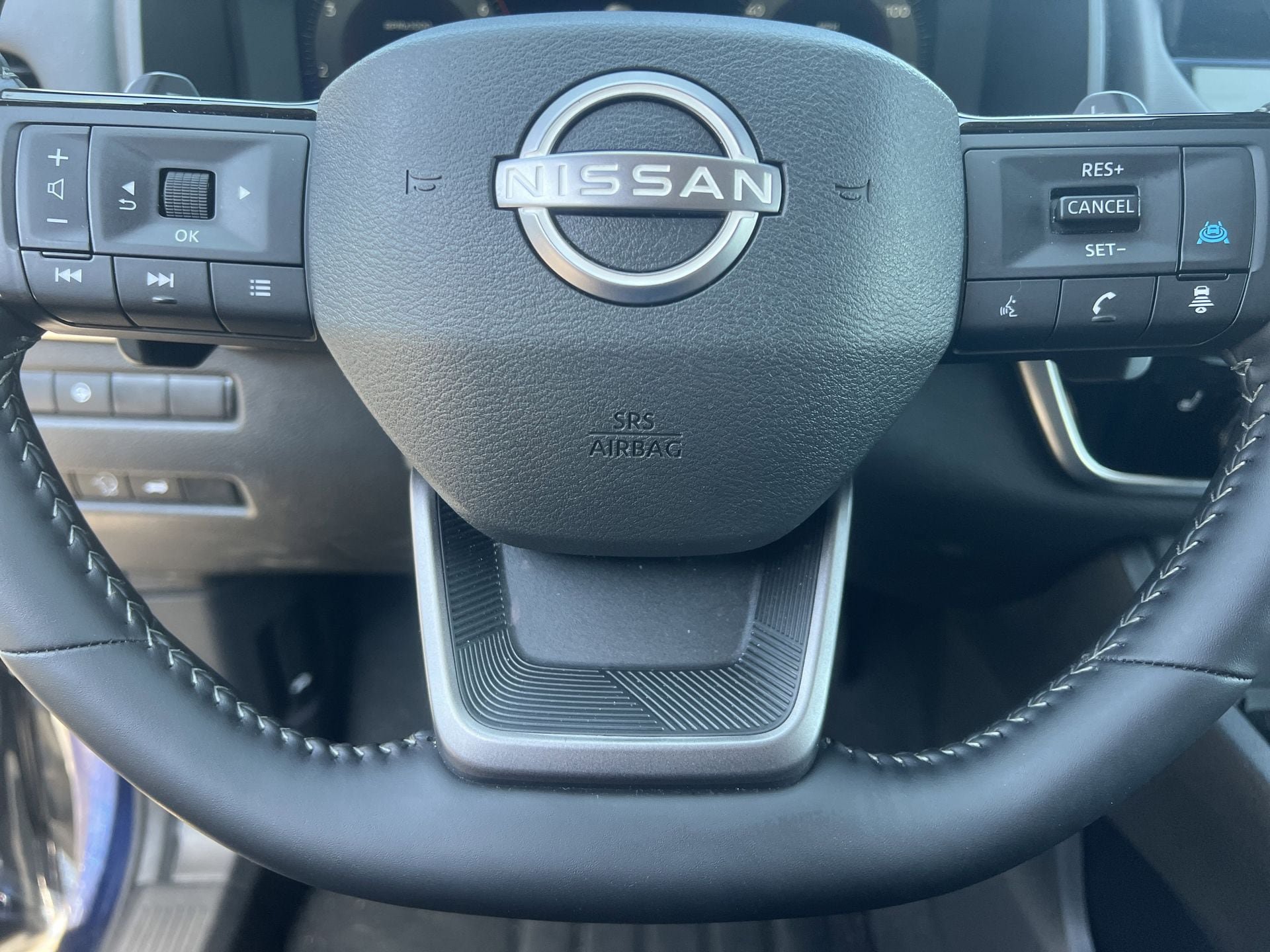 Certified 2026 Nissan Rogue SL AWD/4WD image 10