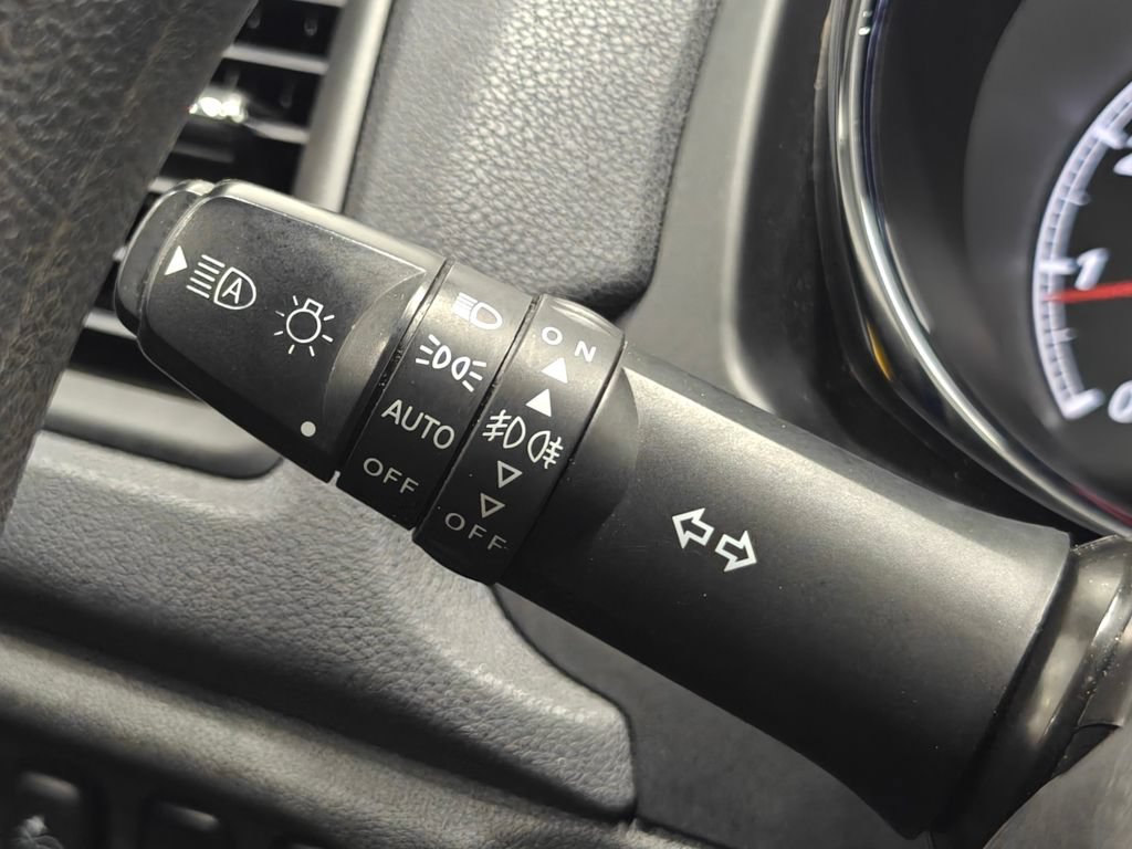 Used 2023 Mitsubishi Outlander Sport ES AWD/4WD image 14