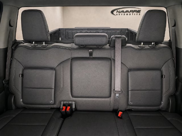 Used 2026 GMC Sierra 1500 SLT AWD/4WD image 15
