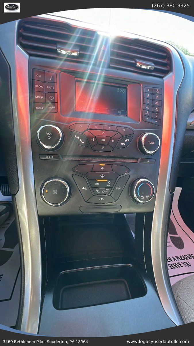Used 2018 Ford Fusion S FWD image 27