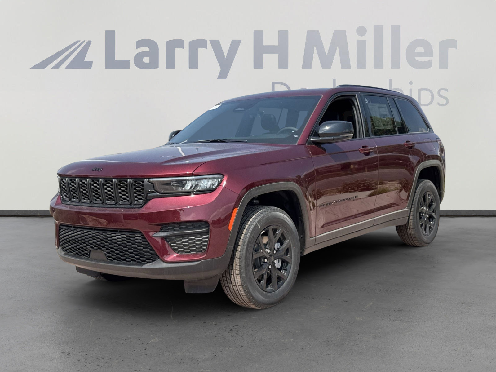 New 2025 Jeep Grand Cherokee Laredo