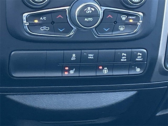 Used 2018 RAM 1500 Big Horn image 26