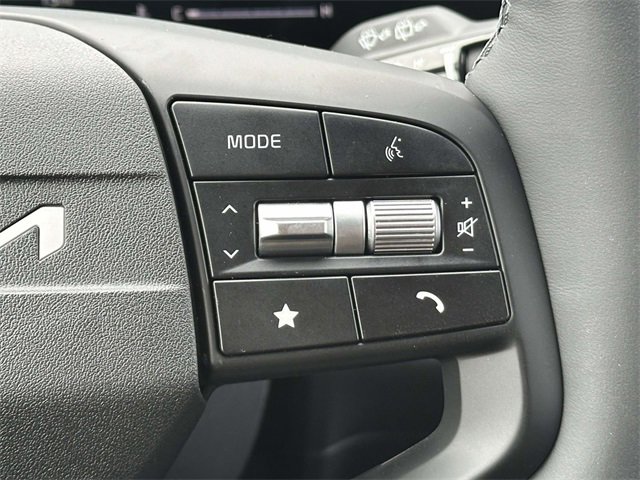 New 2026 Kia Sportage EX w/ EX Panorama Roof Package image 13