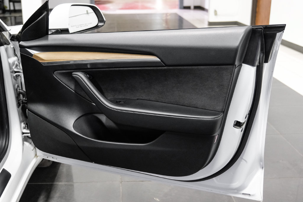 Used 2021 Tesla Model 3 Standard Range Plus RWD image 50