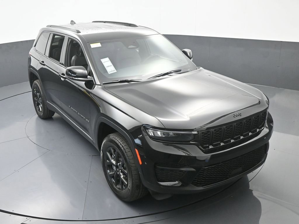 New 2025 Jeep Grand Cherokee Altitude image 47