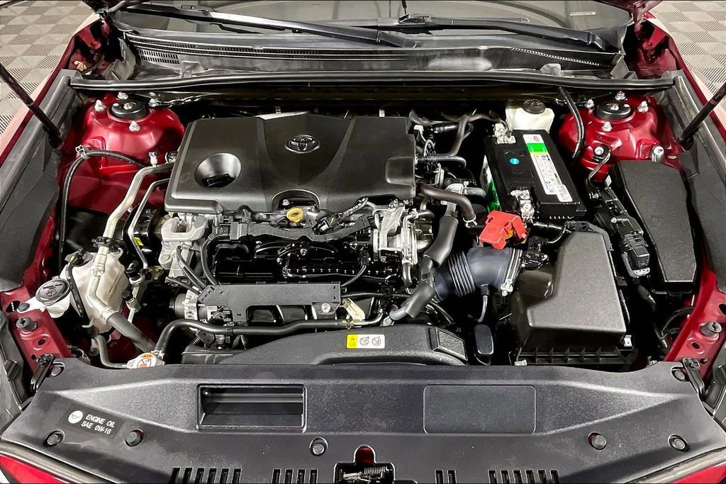 Used 2019 Toyota Camry LE image 13